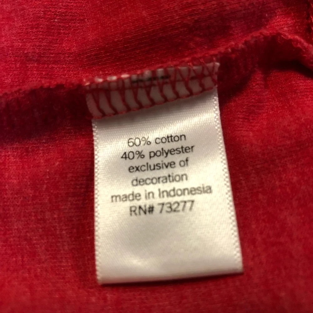 Sonoma Women’s Long Sleeve ski country Pullover Stretch Red Graphic Sweatshirt L